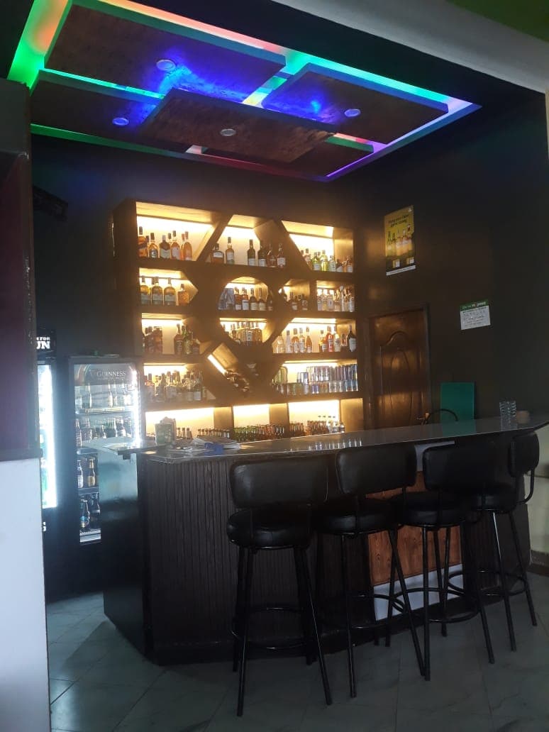 Bar Area - Daytime